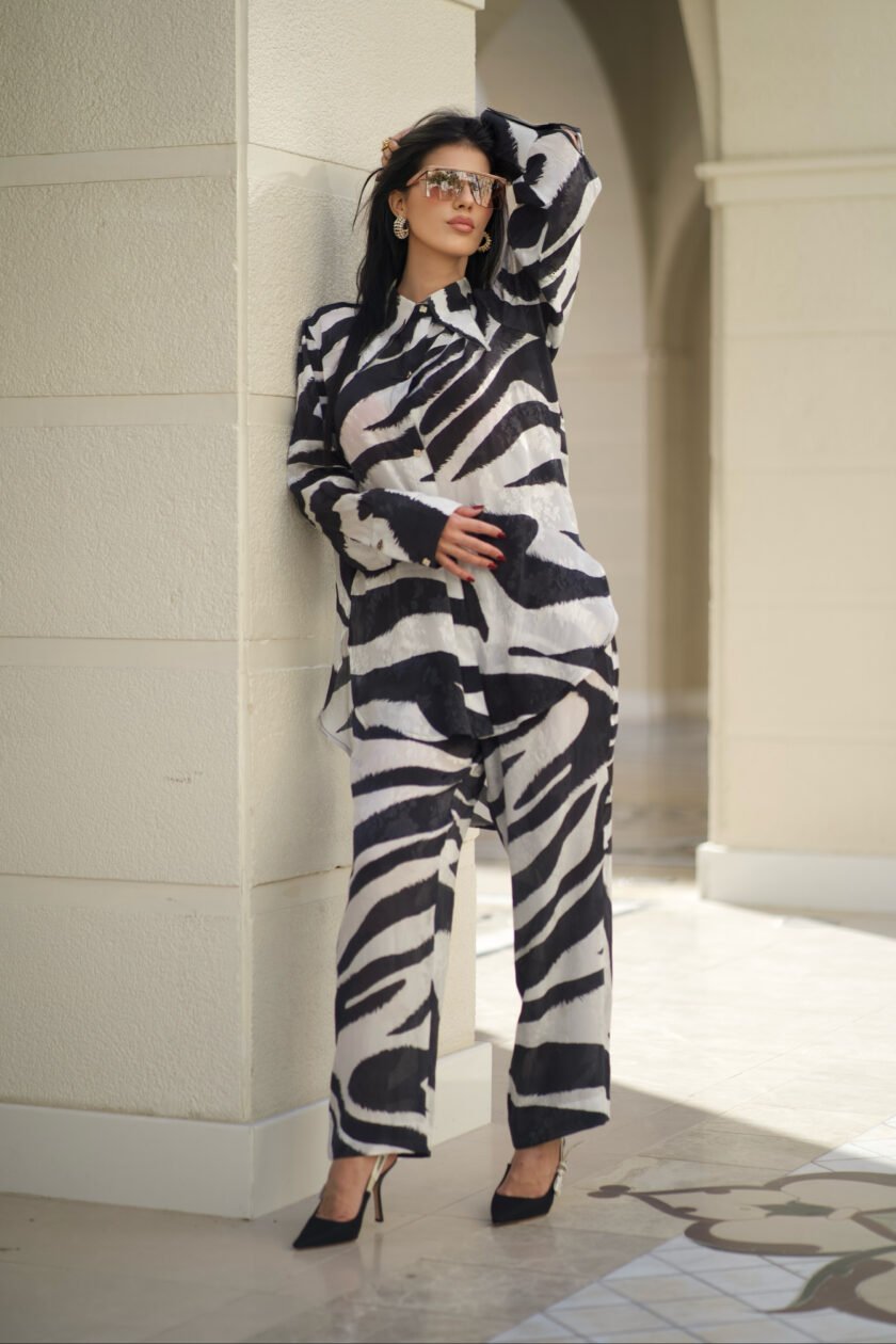 Casual Zebra Linen Set - Figura 2