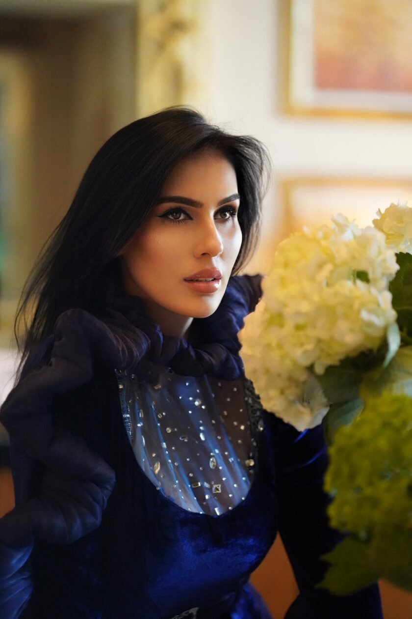 Blue Swan/ Velvet Dress - Figura 9