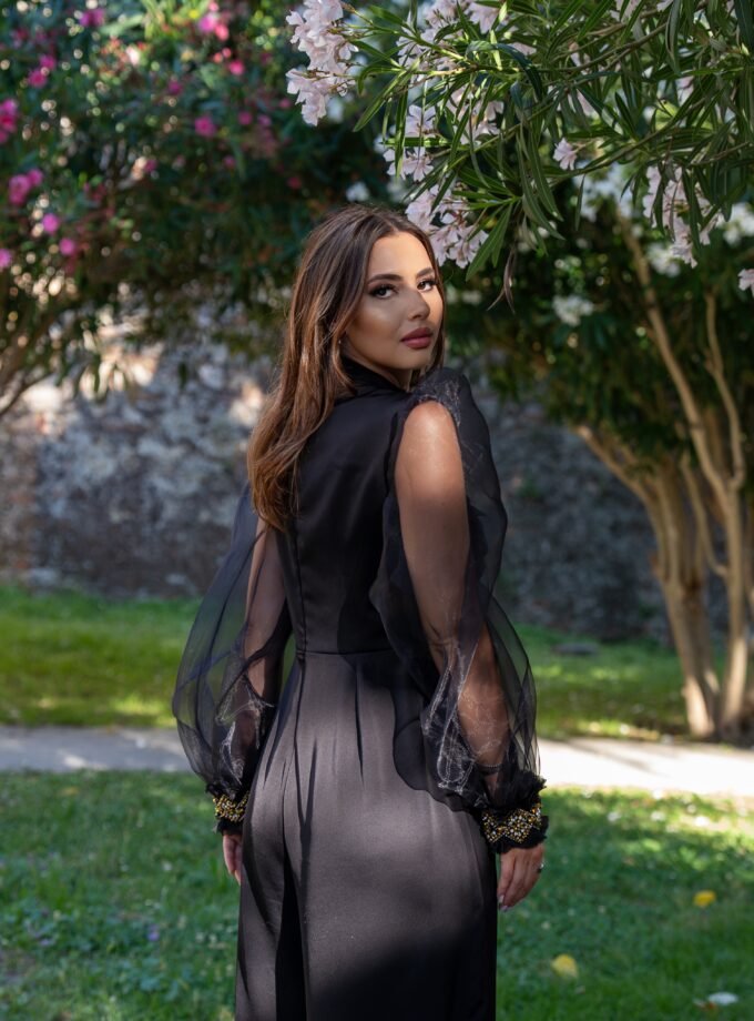 Noir Aristocratic Set