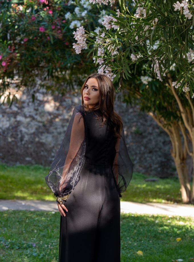 Noir Aristocratic Set